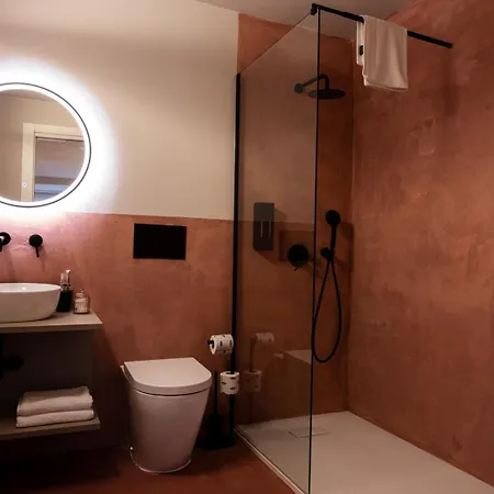Chiave Di Volta Luxury E Παλέρμο