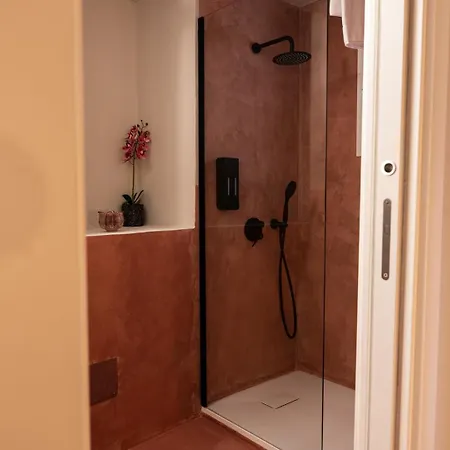 Chiave Di Volta Luxury E Couette-café Palerme