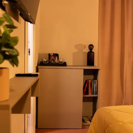 Chiave Di Volta Luxury E Couette-café 4*