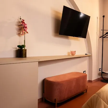 Chiave Di Volta Luxury E Couette-café Palerme