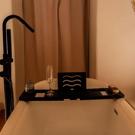 Chiave Di Volta Luxury E Couette-café