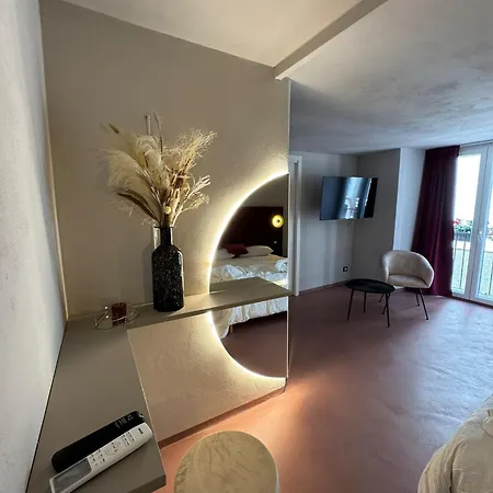 Chiave Di Volta Luxury E 4*