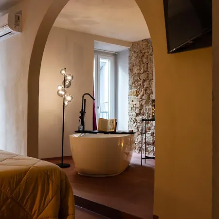 Bed & Breakfast Chiave Di Volta Luxury E 4*